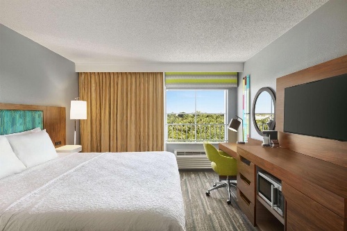 Hampton Inn By Hilton And Suites Ft. Lauderdale-Airport image 2