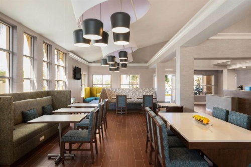 Hampton Inn By Hilton And Suites Ft. Lauderdale-Airport image 20